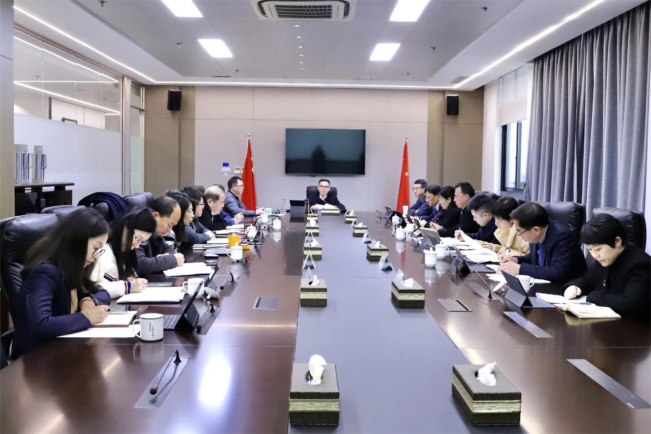 省二輕集團傳達學(xué)習(xí)貫徹省委“新春第一會”會議精神